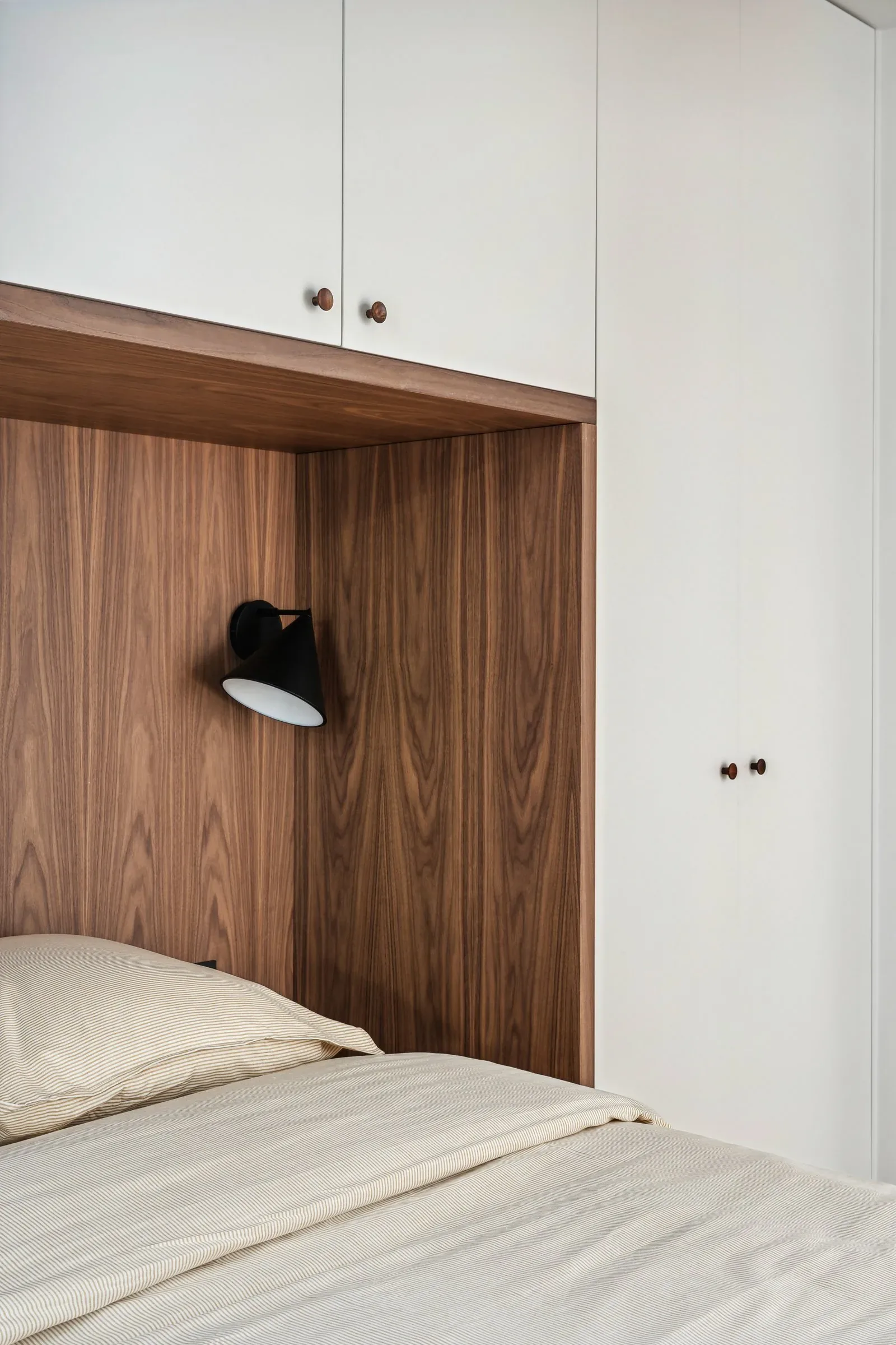 Appartement Mansart — intérieur lumineux