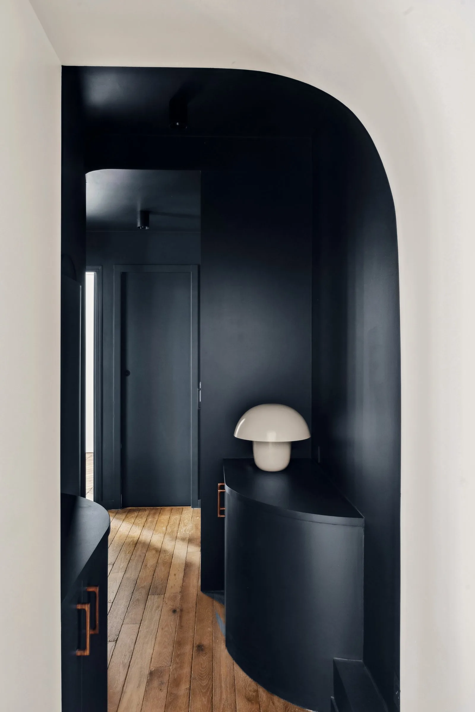 Appartement Turin — lumière naturelle 2025