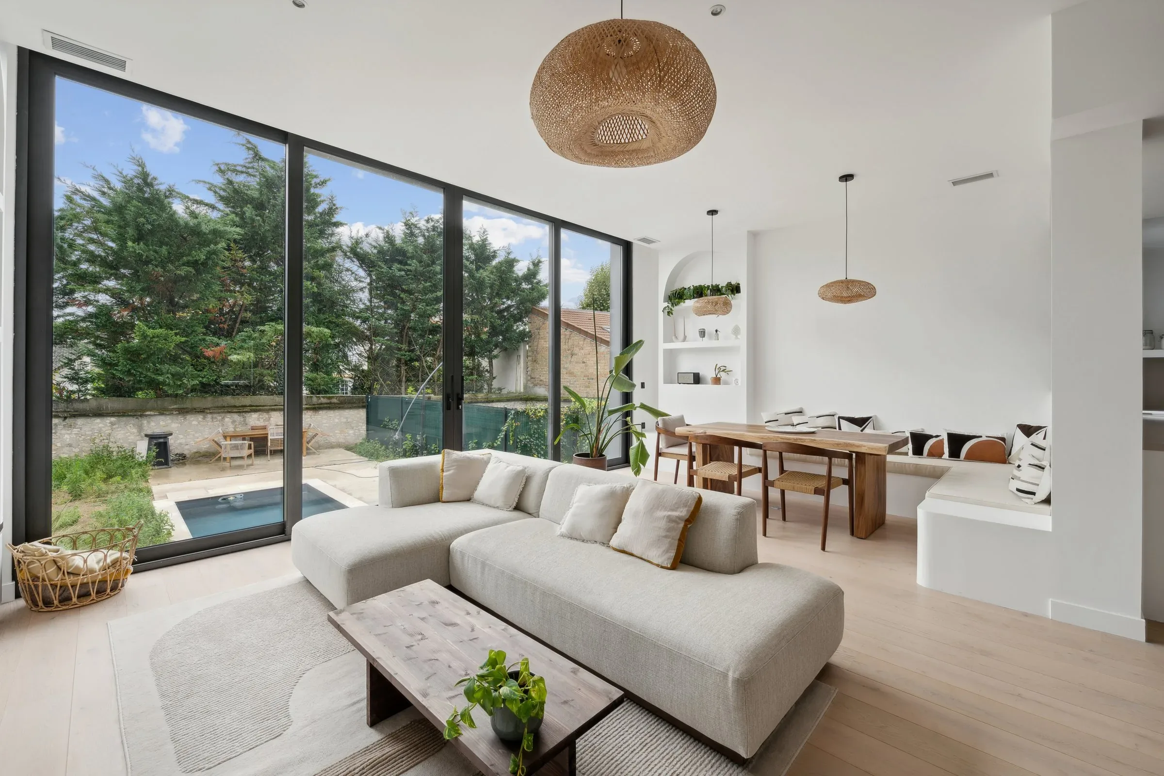 Projet Saint-Maure — Atelier B2 — Solaris Studio